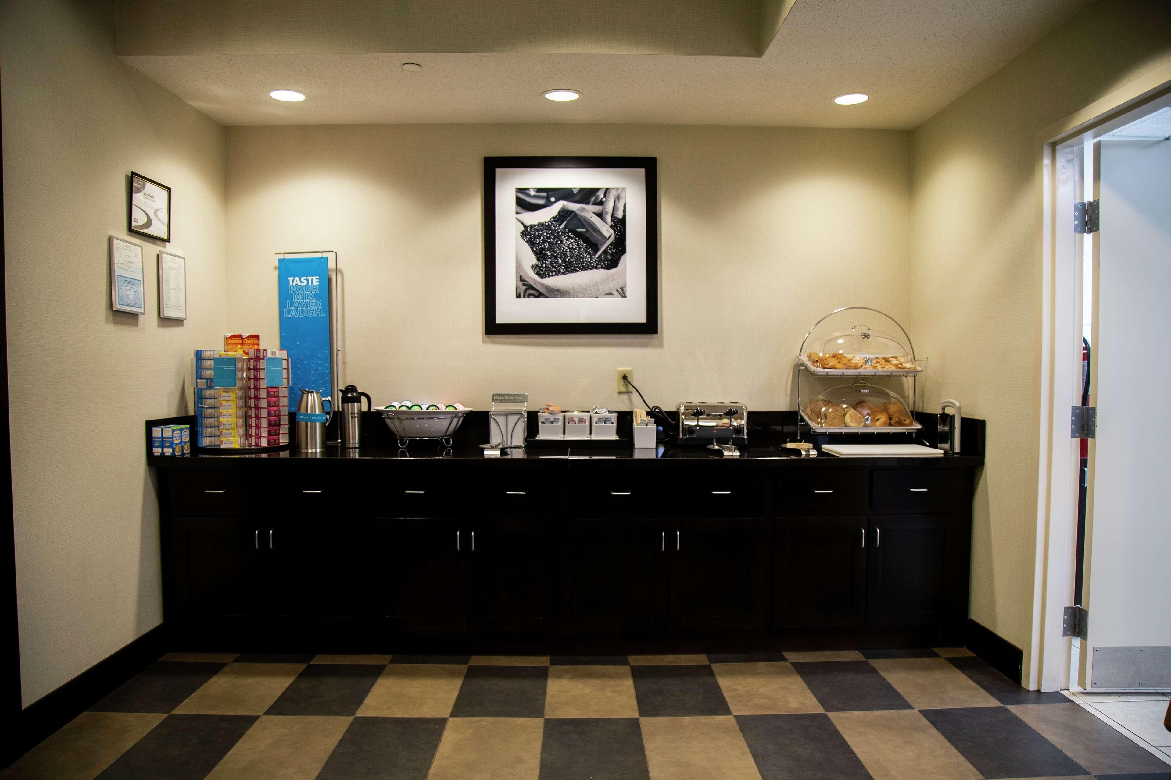 Hampton Inn & Suites Sharon West Middlesex Luaran gambar